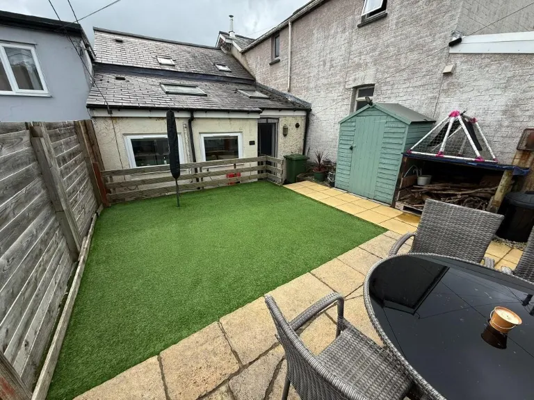 property Compatible Images}