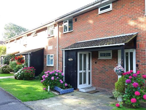 Similar property image