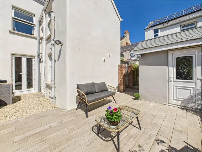 property Compatible Images}