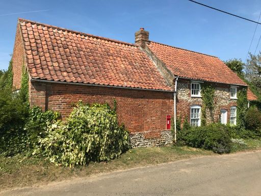 Similar property image