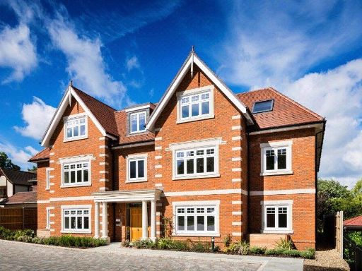 Similar property image