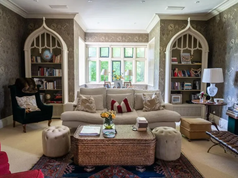 property Compatible Images}
