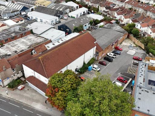Similar property image