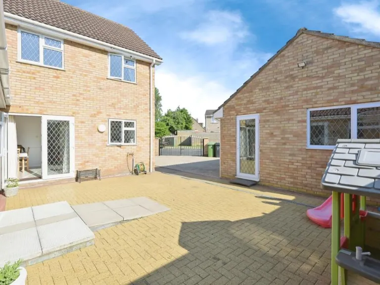 property Compatible Images}