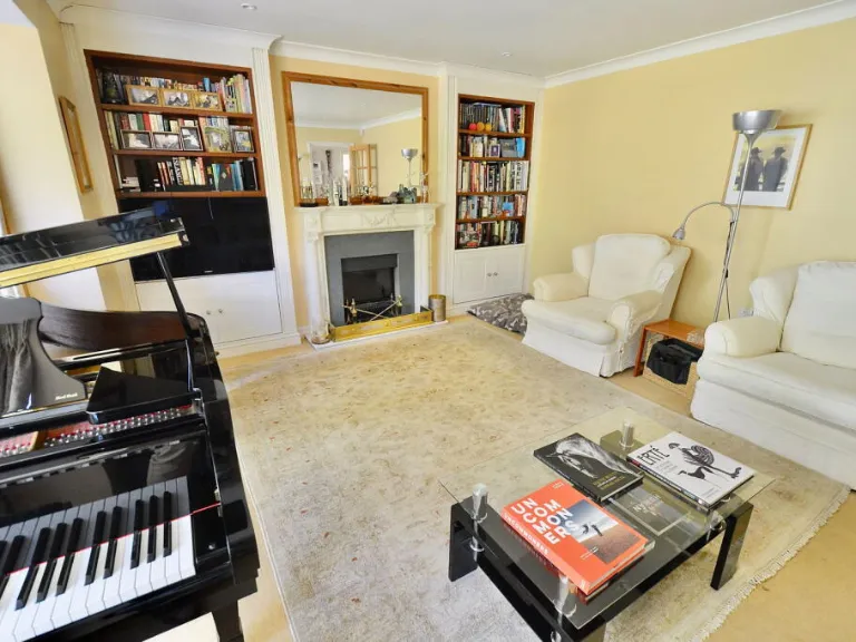 property Compatible Images}