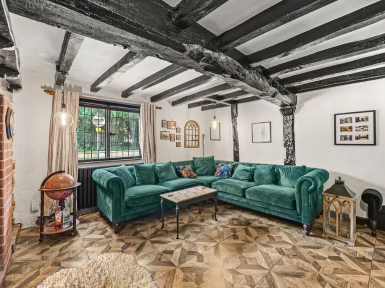 property Compatible Images}