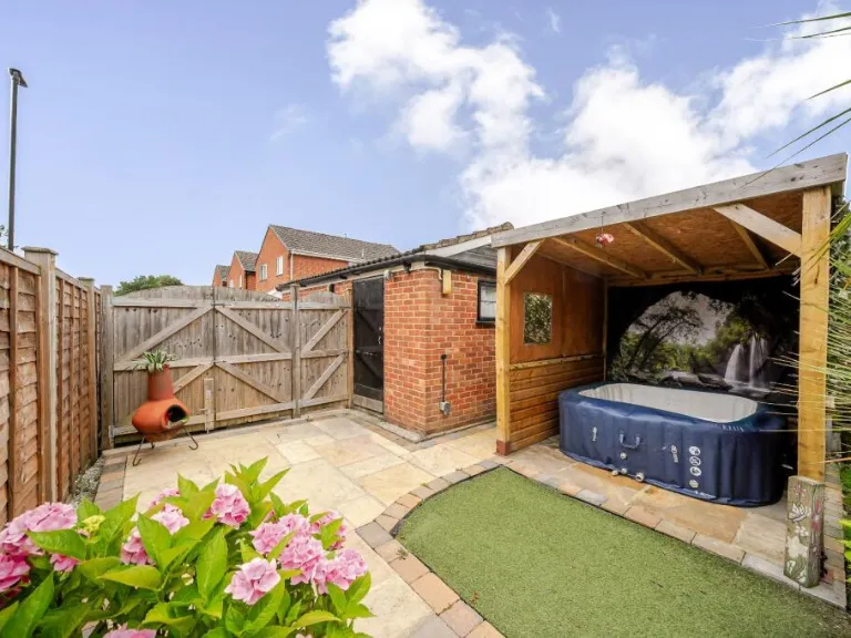 property Compatible Images}