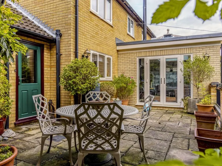 property Compatible Images}