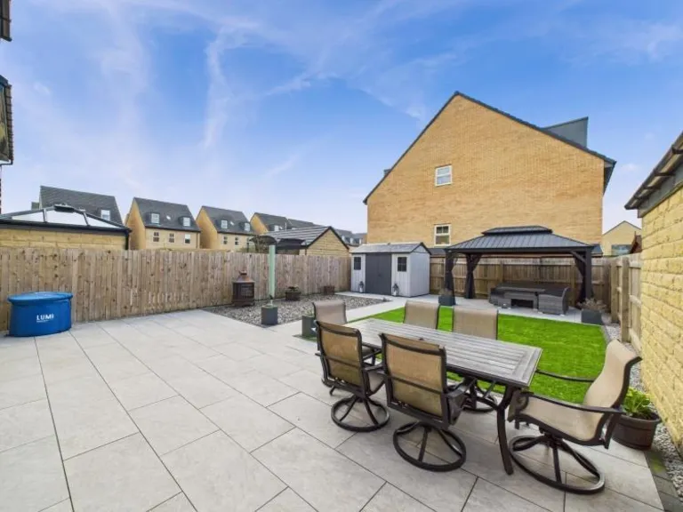 property Compatible Images}