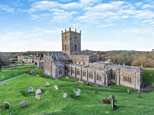 property Low res Images}