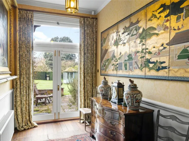property Compatible Images}