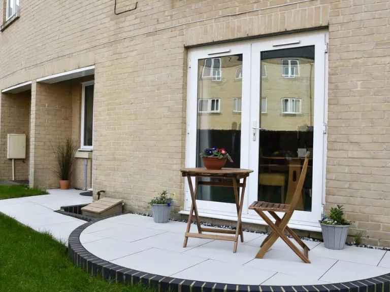 property Compatible Images}