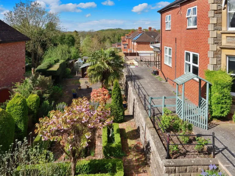 property Compatible Images}