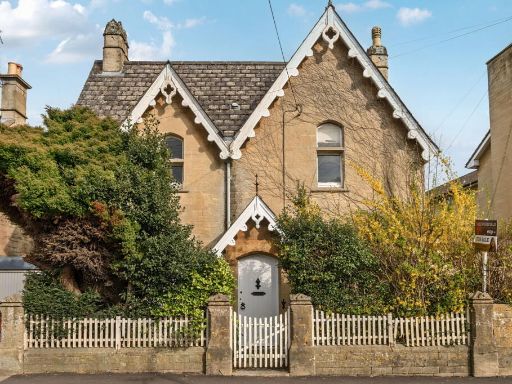 Similar property image