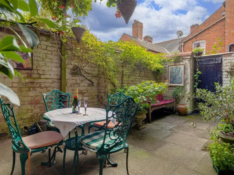 property Compatible Images}