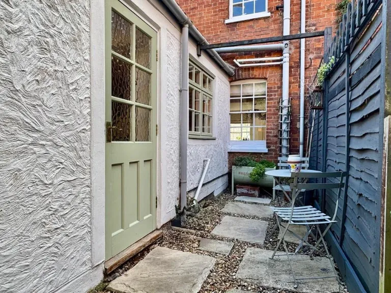 property Compatible Images}