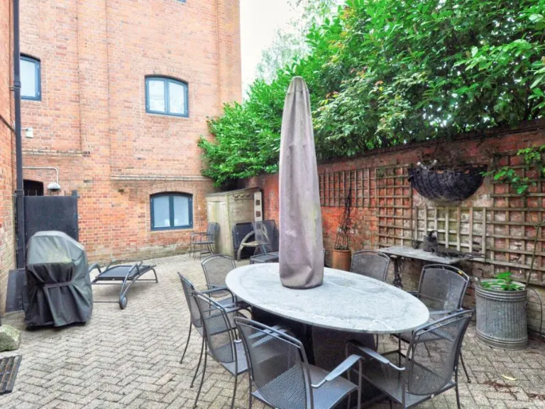 property Compatible Images}