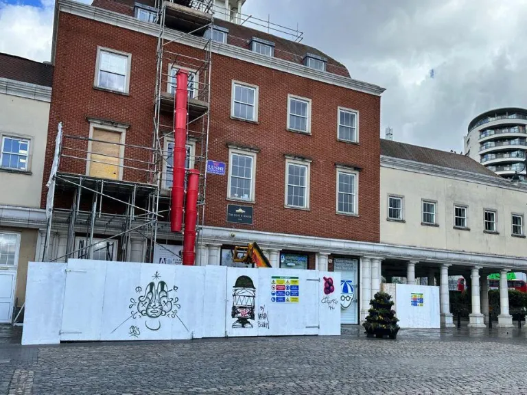 property Compatible Images}