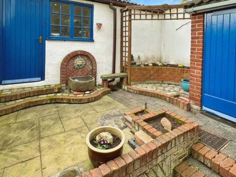property Compatible Images}