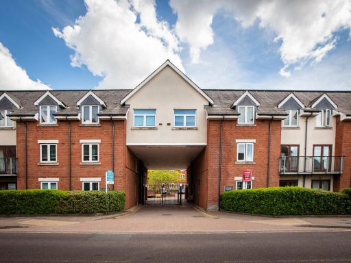 Similar property image