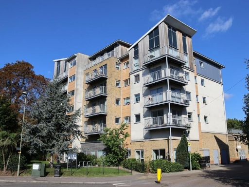 Similar property image