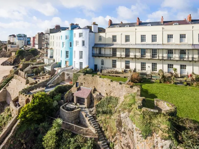 property Compatible Images}