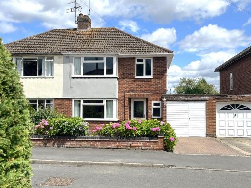 Similar property image