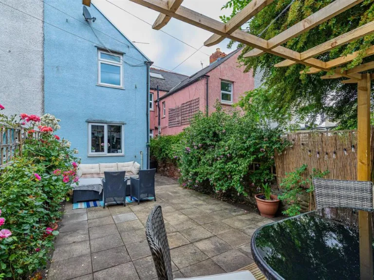property Compatible Images}
