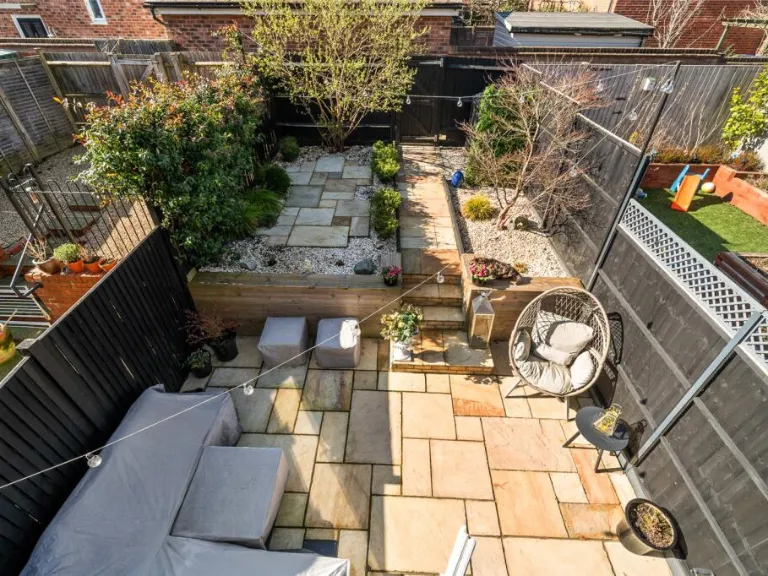 property Compatible Images}