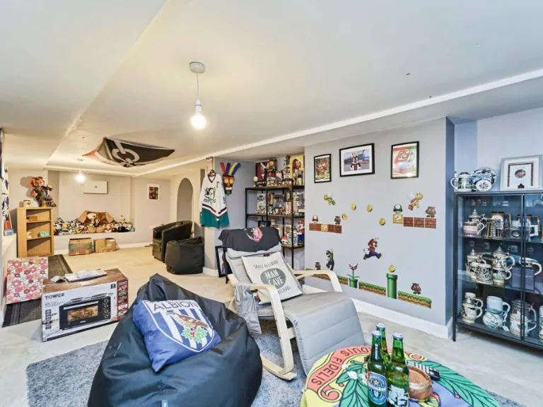 property Compatible Images}