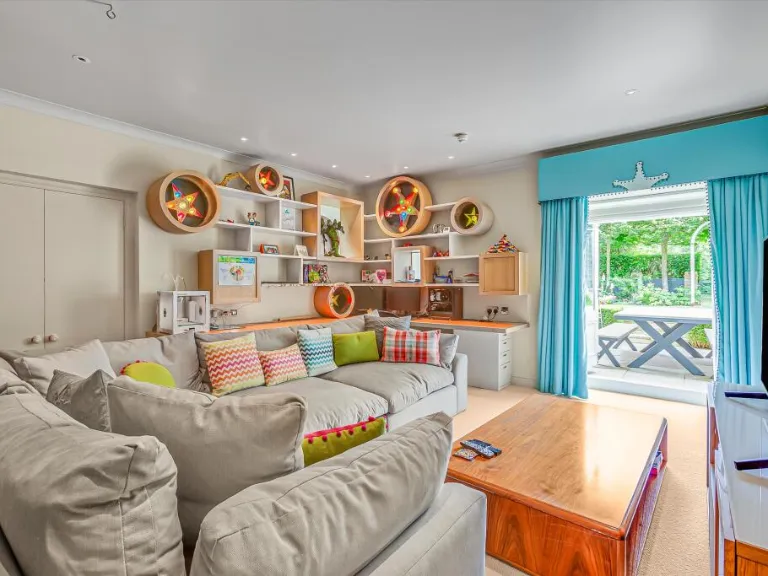 property Compatible Images}