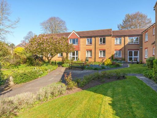 Similar property image