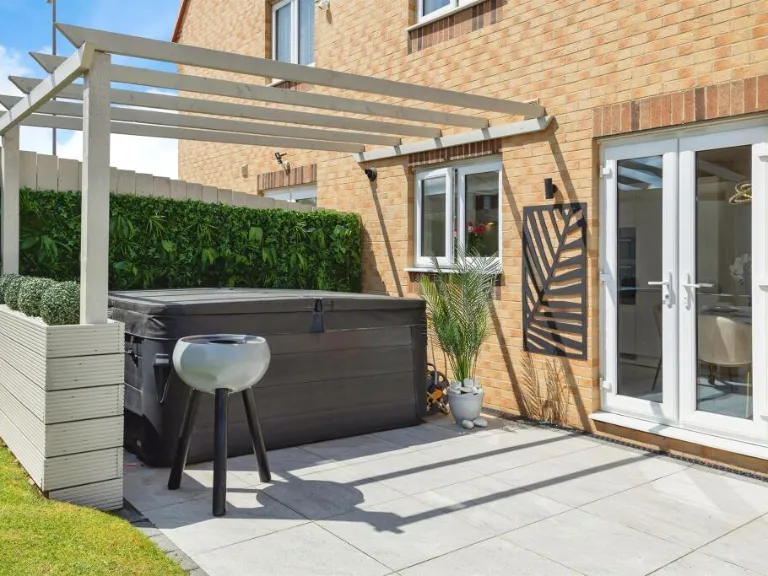 property Compatible Images}