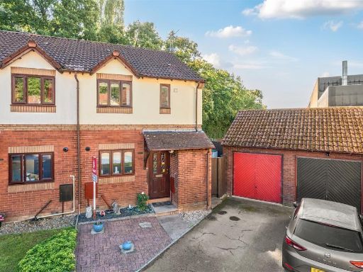 Similar property image