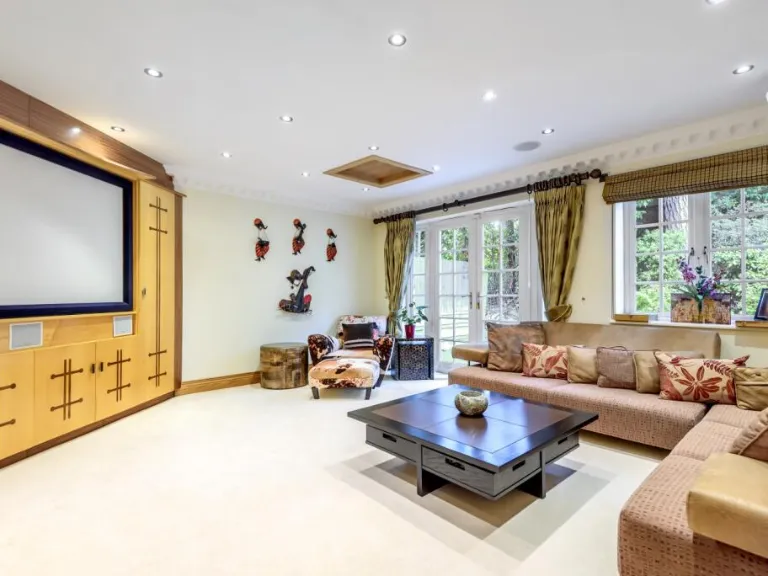 property Compatible Images}