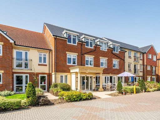 Similar property image