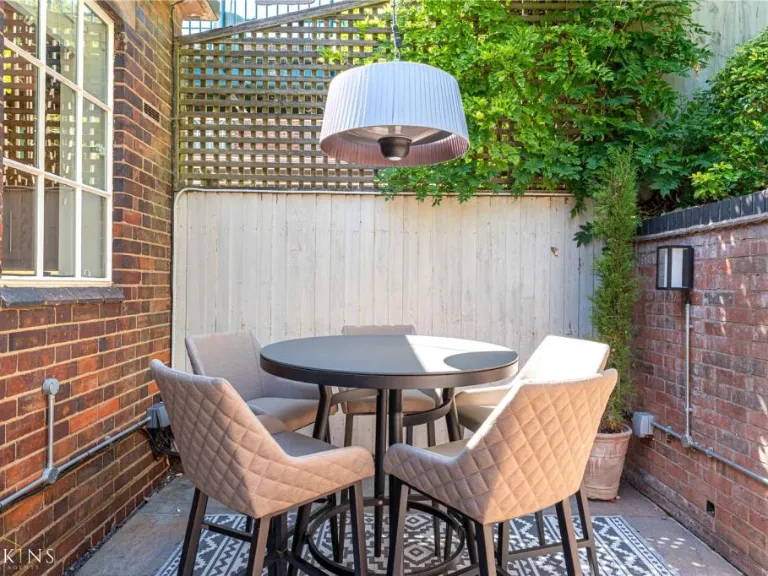 property Compatible Images}