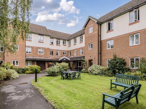 Similar property image