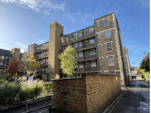 Similar property image