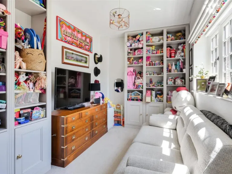 property Compatible Images}