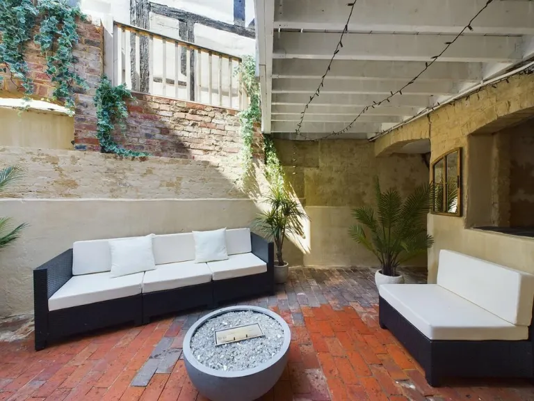 property Compatible Images}