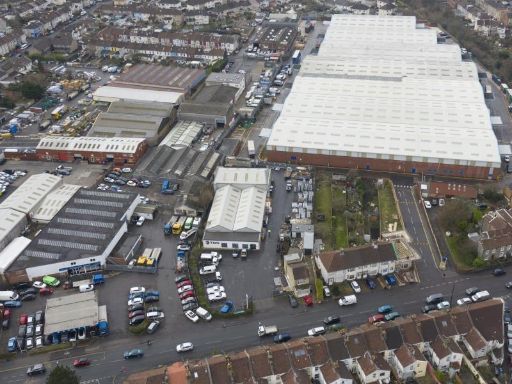 Similar property image