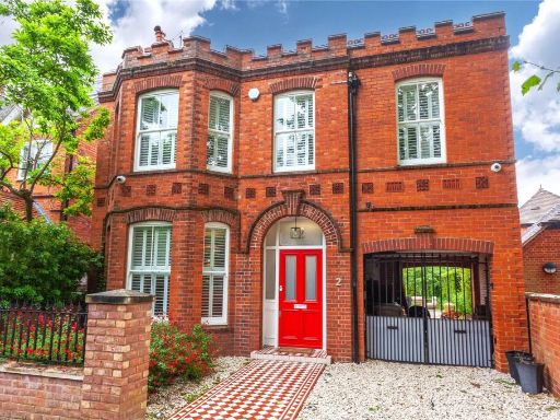 Similar property image