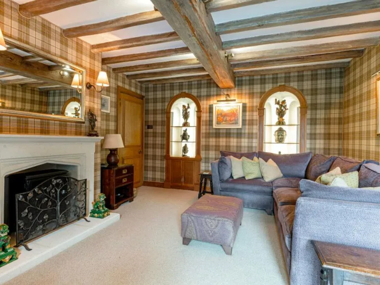 property Compatible Images}