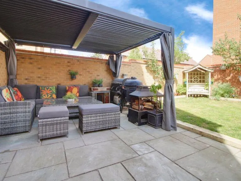 property Compatible Images}