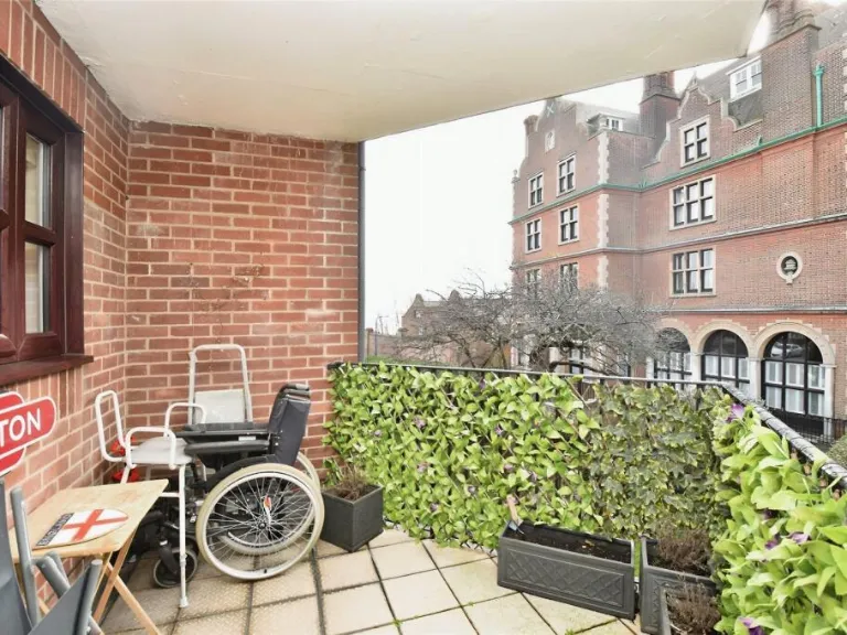 property Compatible Images}