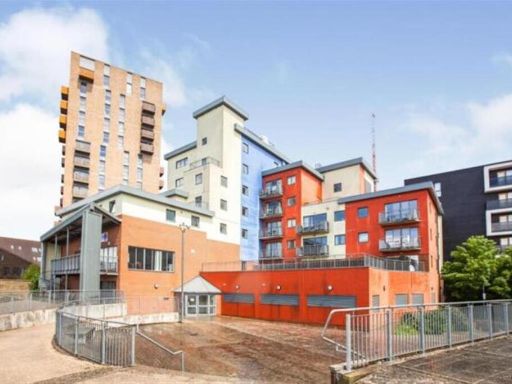 Similar property image