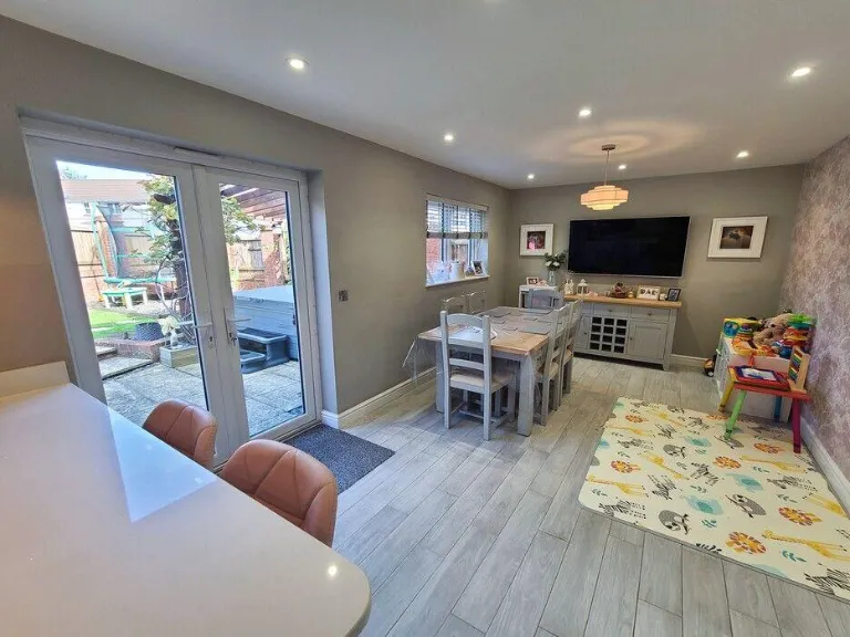 property Compatible Images}