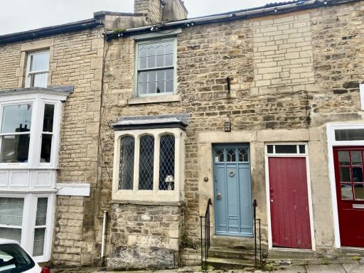 Similar property image