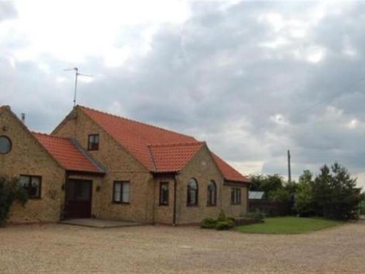 Similar property image